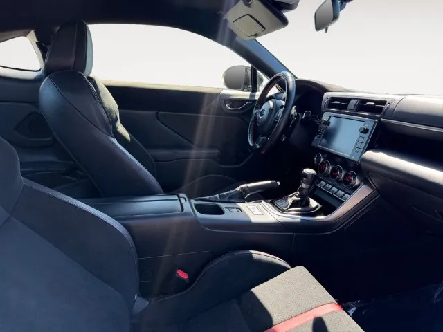 Subaru BRZ photo 13