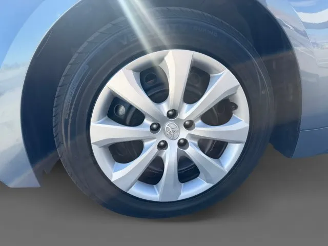 Toyota Corolla photo 11