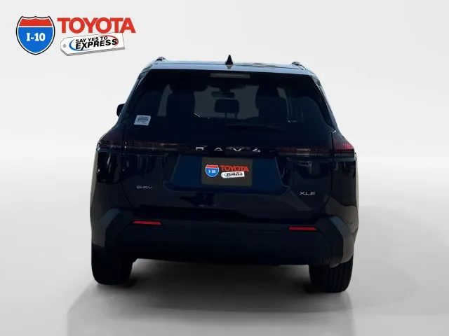 Toyota RAV4 photo 4