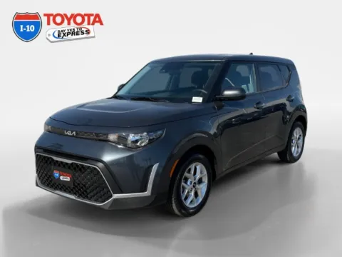 Gray 2025 Kia Soul LX for sale in Indio, CA