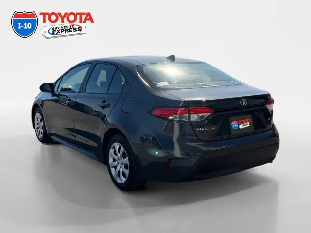 Toyota Corolla photo 3