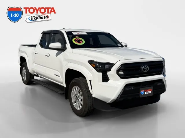 Toyota Tacoma photo 7