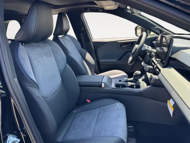 Toyota RAV4 photo 15