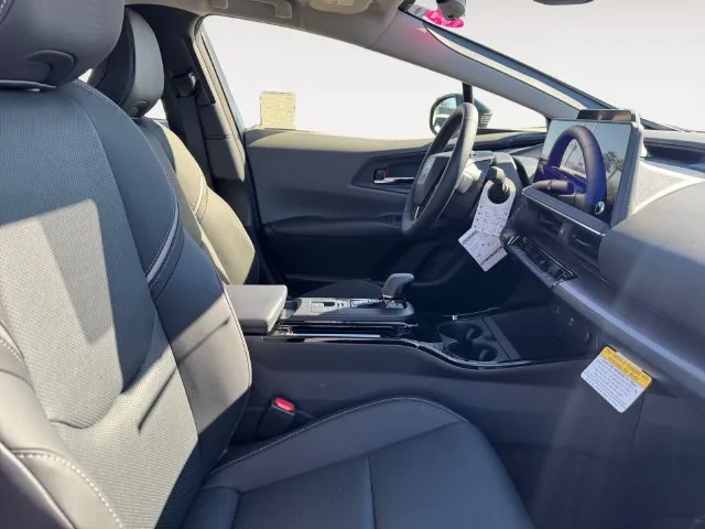 Toyota Prius photo 15