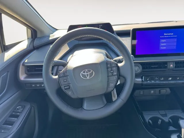 Toyota Prius photo 12