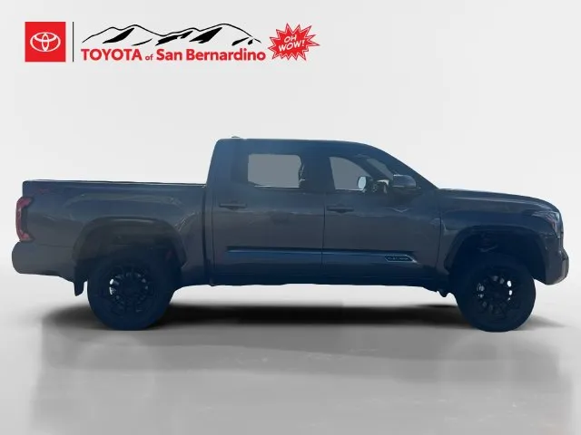 Toyota Tundra photo 6