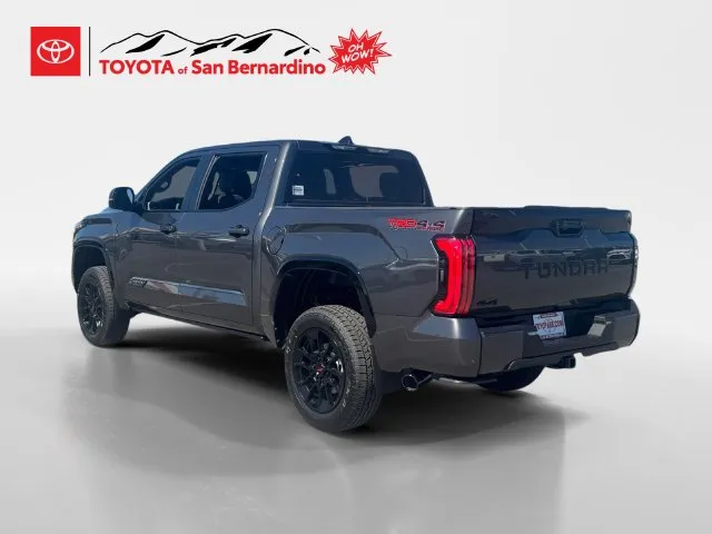 Toyota Tundra photo 3