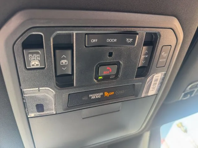 Toyota Tundra photo 24
