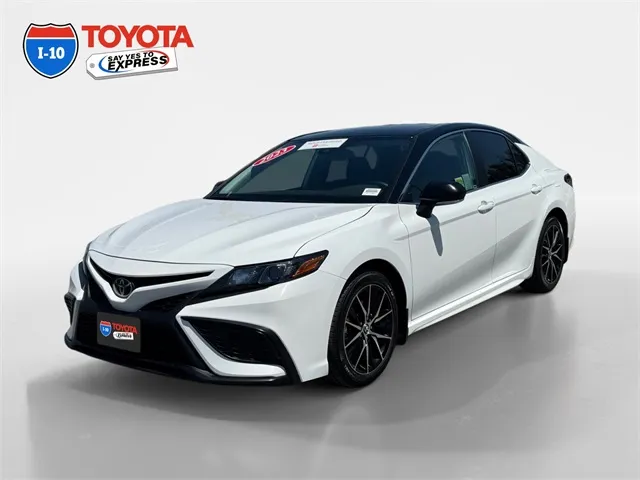 White 2023 Toyota Camry SE for sale in Indio, CA