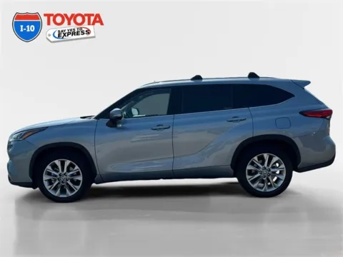 Photos of 2021 Toyota Highlander Limited for sale in Indio, CA at I-10 Toyota