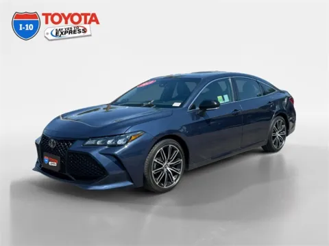 Blue 2019 Toyota Avalon Limited for sale in Indio, CA