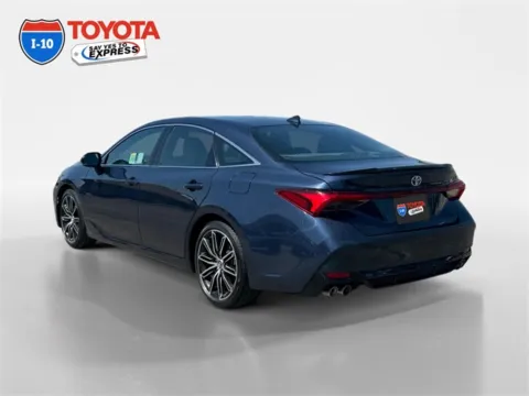 Another view of 2019 Toyota Avalon Limited for sale in Indio, CA at I-10 Toyota