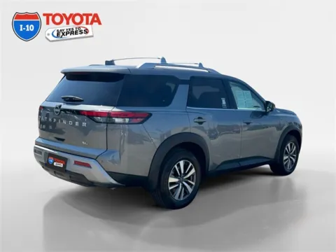 More photos of 2024 Nissan Pathfinder SL at I-10 Toyota, CA
