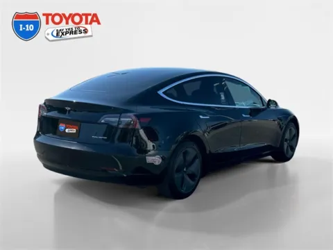 More photos of 2020 Tesla Model 3 Long Range at I-10 Toyota, CA