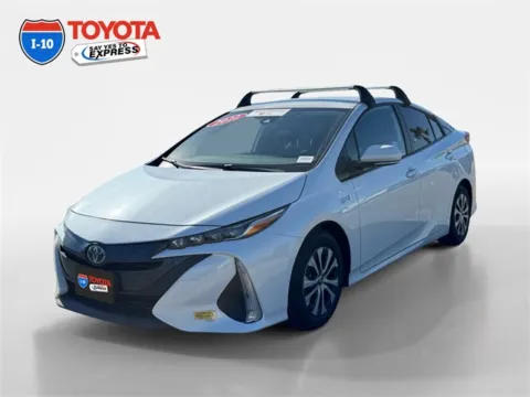 White 2022 Toyota Prius Prime XLE for sale in Indio, CA
