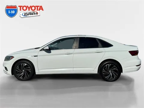 Photos of 2019 Volkswagen Jetta SEL Premium for sale in Indio, CA at I-10 Toyota