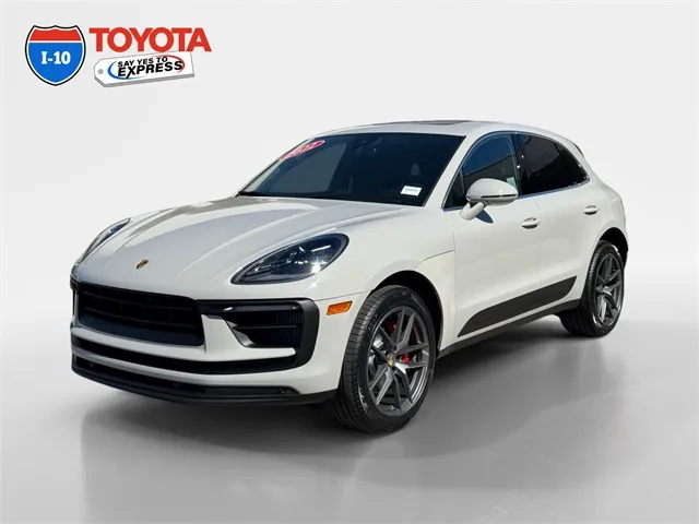2022 Porsche Macan