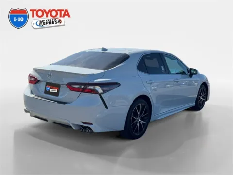 More photos of 2023 Toyota Camry SE at I-10 Toyota, CA