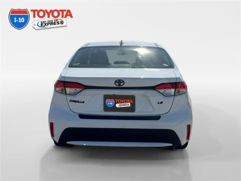 More photos of 2022 Toyota Corolla LE at I-10 Toyota, CA