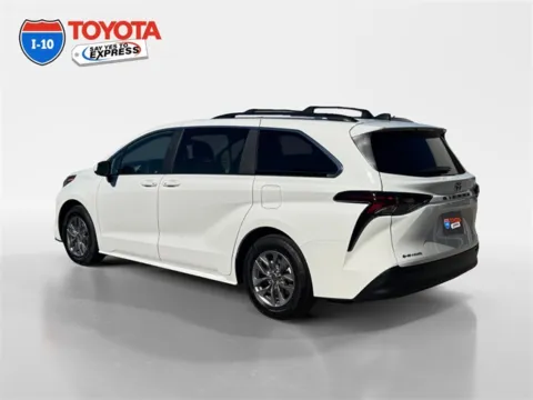 Another view of 2025 Toyota Sienna LE for sale in Indio, CA at I-10 Toyota