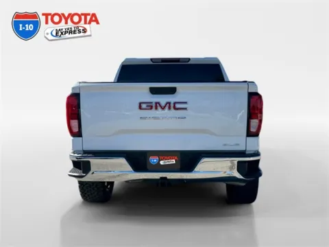 More photos of 2020 GMC Sierra 1500 SLE at I-10 Toyota, CA