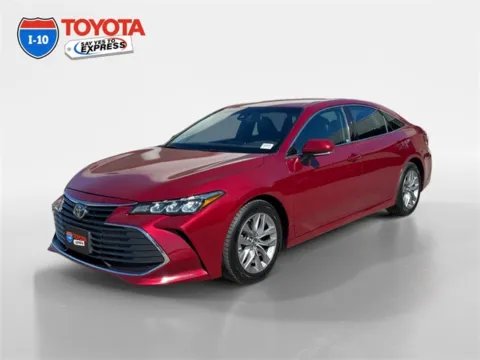 Red 2019 Toyota Avalon XLE for sale in Indio, CA