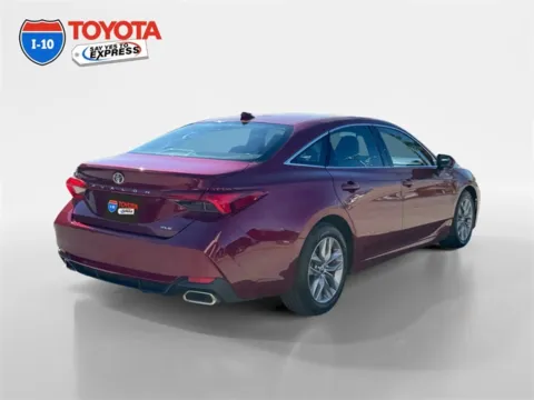 More photos of 2019 Toyota Avalon XLE at I-10 Toyota, CA
