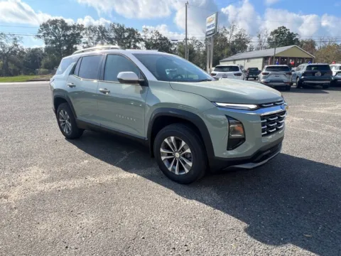 Green 2026 Chevrolet Equinox FWD ACTIV for sale in DeRidder, LA