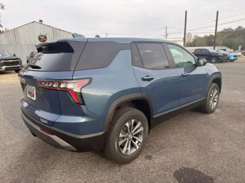More photos of 2026 Chevrolet Equinox FWD LT at Hixson Chevrolet of DeRidder, LA