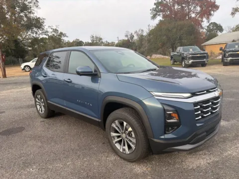 Photos of 2026 Chevrolet Equinox FWD LT for sale in DeRidder, LA at Hixson Chevrolet of DeRidder