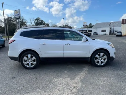 More photos of 2016 Chevrolet Traverse LTZ at Hixson Chevrolet of DeRidder, LA