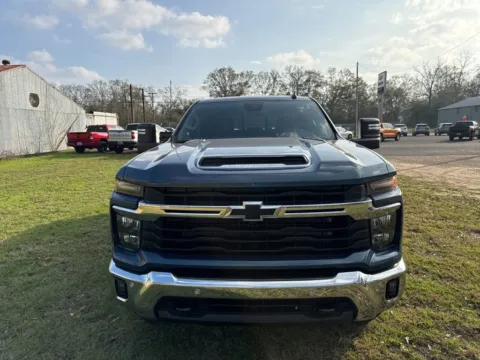 Photos of 2026 Chevrolet Silverado 2500HD LT for sale in DeRidder, LA at Hixson Chevrolet of DeRidder