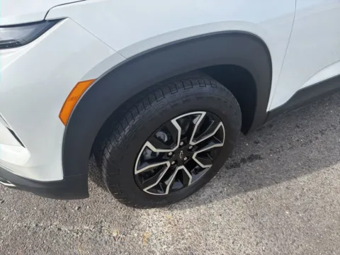 More photos of 2026 Chevrolet Trailblazer ACTIV at Hixson Chevrolet of DeRidder, LA