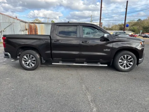 More photos of 2019 Chevrolet Silverado 1500 LT at Hixson Chevrolet of DeRidder, LA