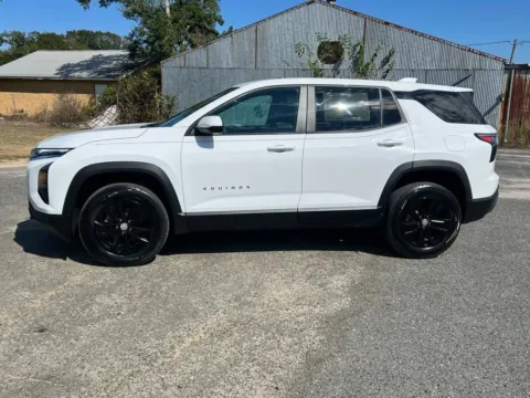 More photos of 2026 Chevrolet Equinox FWD LT at Hixson Chevrolet of DeRidder, LA