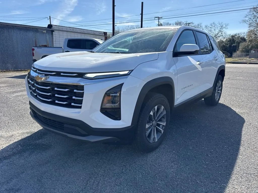 White 2026 Chevrolet Equinox FWD LT for sale in DeRidder, LA