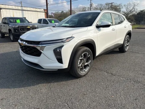 White 2026 Chevrolet Trax LT for sale in DeRidder, LA