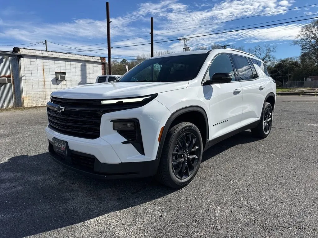 White 2026 Chevrolet Traverse FWD LT for sale in DeRidder, LA