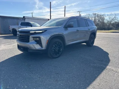 Gray 2026 Chevrolet Traverse FWD LT for sale in DeRidder, LA