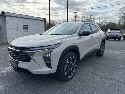 White 2026 Chevrolet Trax 2RS for sale in DeRidder, LA