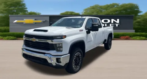 Photos of 2025 Chevrolet Silverado 2500HD LT for sale in DeRidder, LA at Hixson Chevrolet of DeRidder