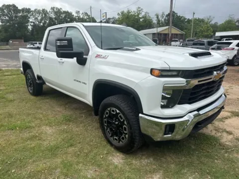 More photos of 2025 Chevrolet Silverado 2500HD LT at Hixson Chevrolet of DeRidder, LA