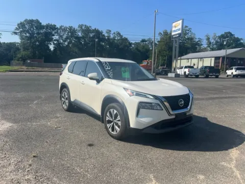 White 2021 Nissan Rogue SV for sale in DeRidder, LA