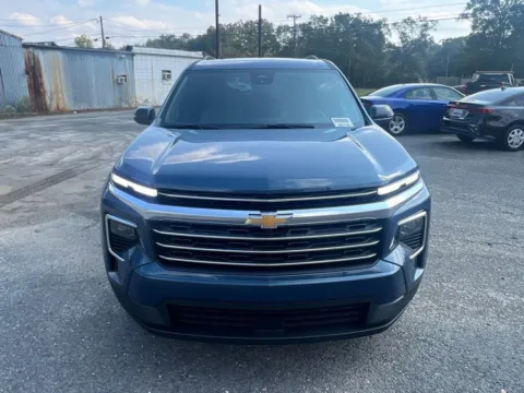Photos of 2026 Chevrolet Traverse FWD LT for sale in DeRidder, LA at Hixson Chevrolet of DeRidder