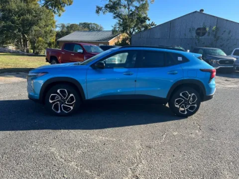 More photos of 2025 Chevrolet Trax 2RS at Hixson Chevrolet of DeRidder, LA