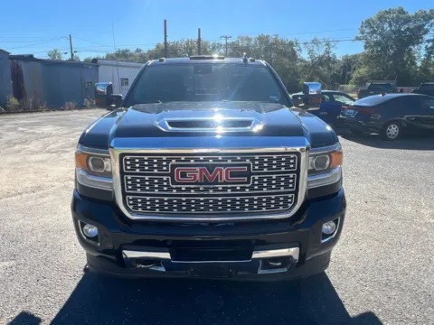 Photos of 2019 GMC Sierra 2500HD Denali for sale in DeRidder, LA at Hixson Chevrolet of DeRidder