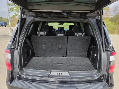 More photos of 2021 Ford Expedition Limited at Hixson Ford Leesville, LA