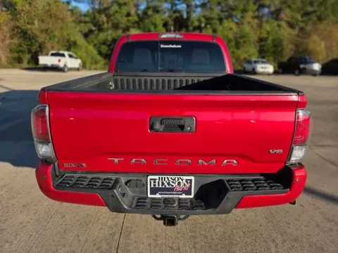 More photos of 2020 Toyota Tacoma TRD Off Road at Hixson Ford Leesville, LA