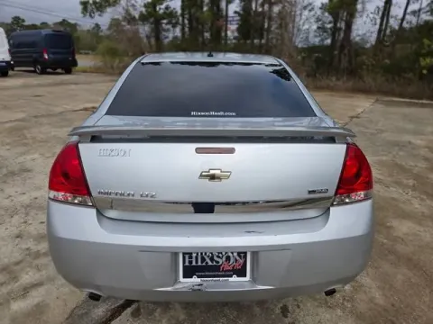 More photos of 2009 Chevrolet Impala LTZ at Hixson Ford Leesville, LA