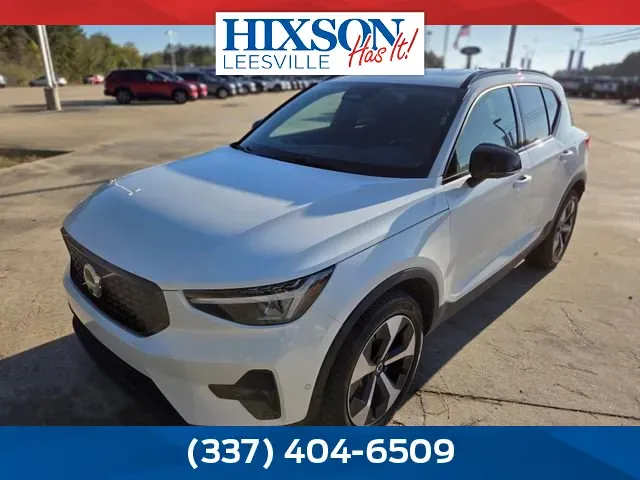 2025 Volvo XC40 Plus's photo